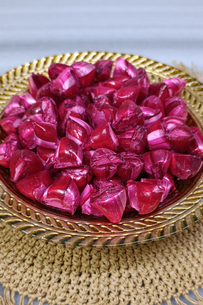 Vişne Aromalı Akide Şekeri