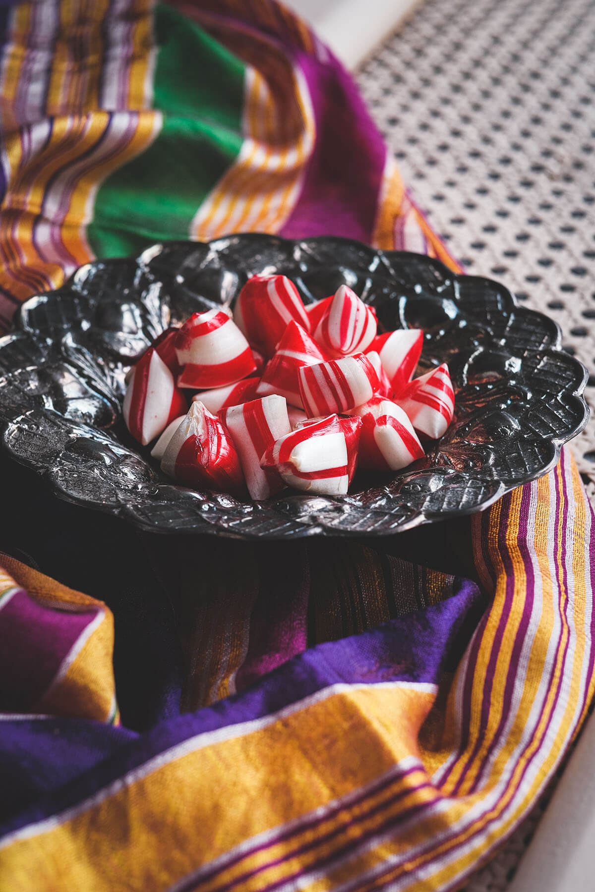 Alaca Şeker - Kırmızı Beyaz